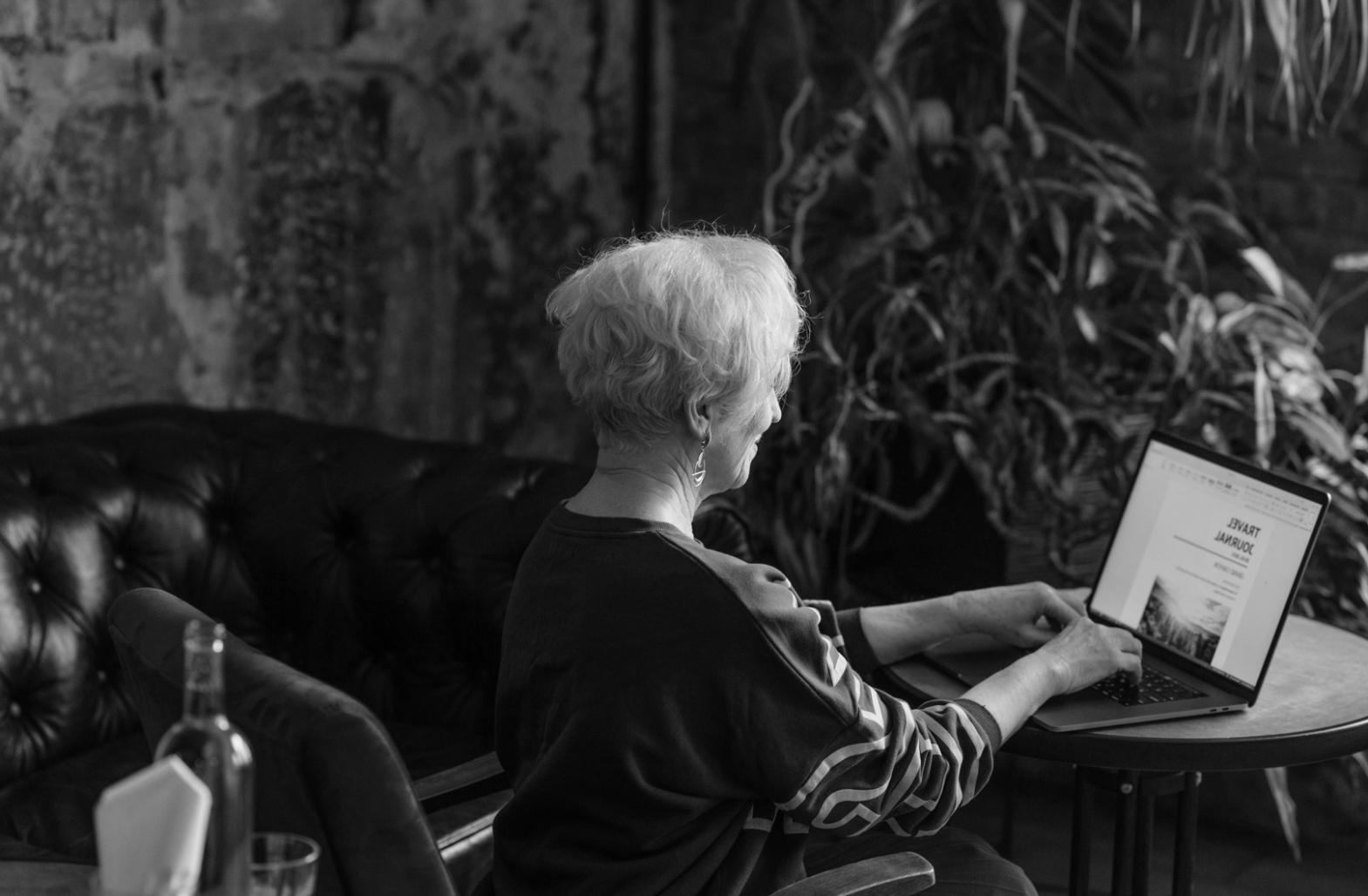 Zespół trenerów podczas sesji szkoleniowej z pracownikami socjalnymi